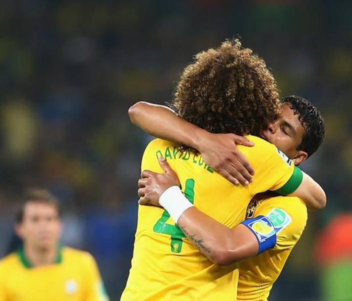 David Luiz e Thiago Silva. Chiss, se il capitano del Brasile non fosse stato squalificato a Belo Horizonte, forse il Brasile non avrebbe incassato 7 gol dalla Germania. Compagni di reparto in nazionale, ora David e Thiago lo sono pure nel Psg.